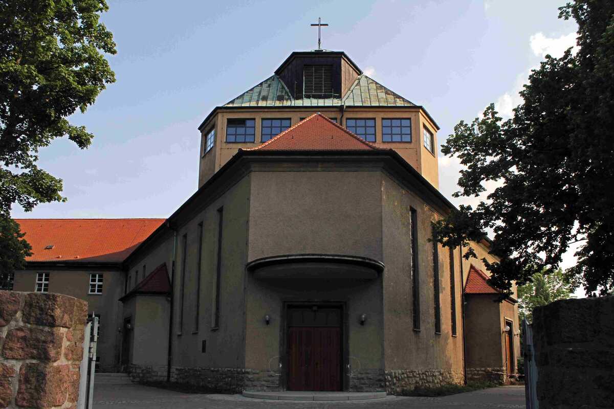 Kirche "Zur Heiligsten Dreieinigkeit" ("Franziskaner")