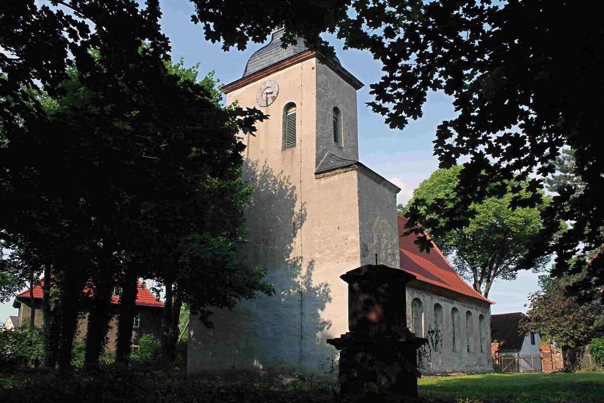 Kirche St. Nikolaus Büschdorf