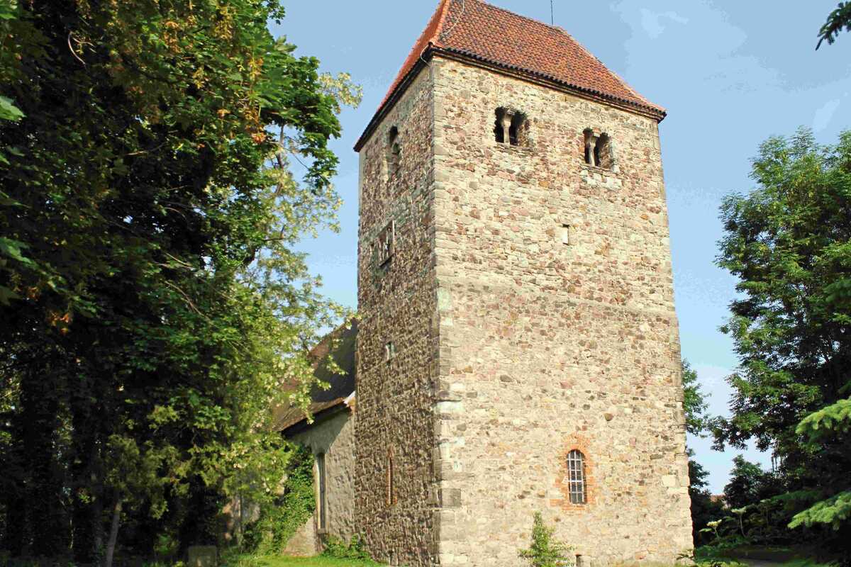 Kirche St. Gertraud Reideburg